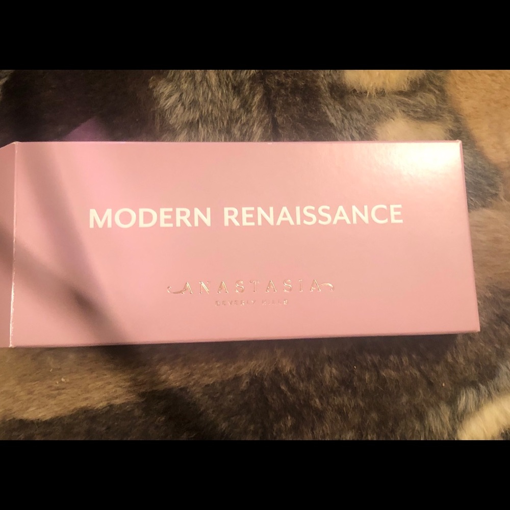 Anastasia Beverly hills modern Renaissance